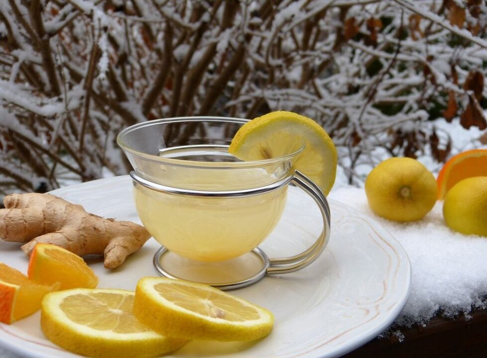потенциал үчүн имбирь негизинде лимон кошулган чай